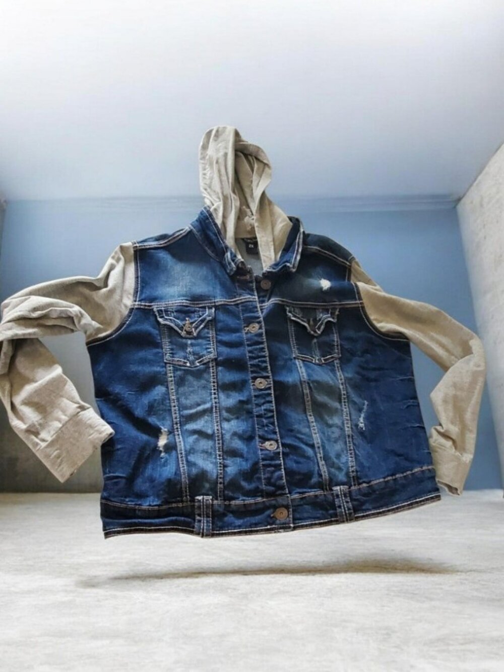 Ariya Jeans Hooded Distressed Denim Jacket size 2X